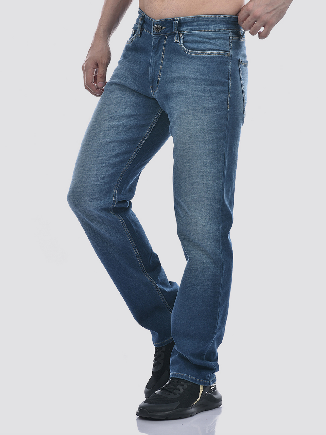 Numero Uno Men Mid-Blue Regular Fit Sustainable Jeans